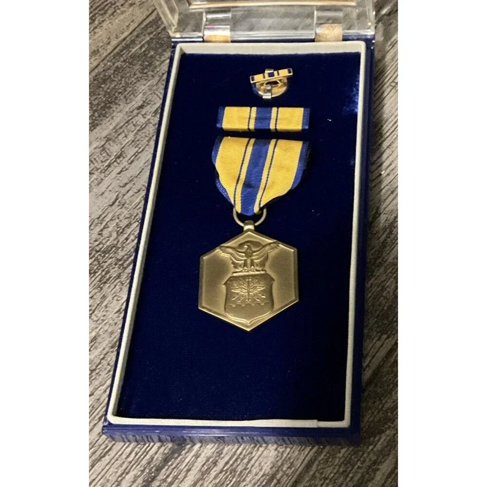 Vintage US Air Force Military Merit Medal With Ribbon And Lapel Pin and Case,
